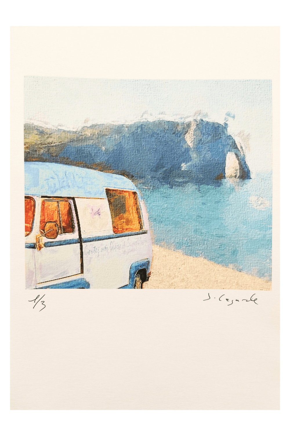 illustration camion devant Etretat